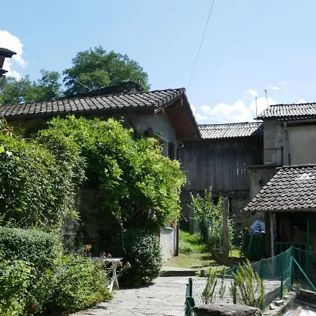 Holiday Rustico Casa Laura Casa vacanze *