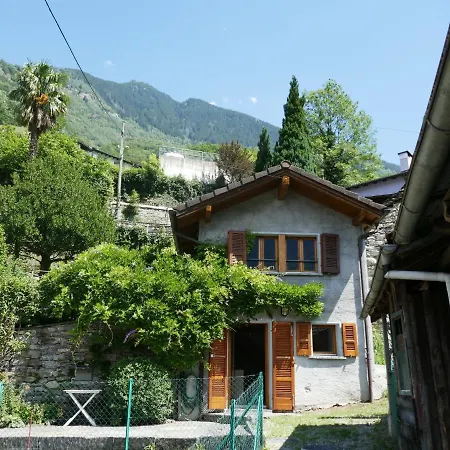 Holiday Rustico Casa Laura Malvaglia